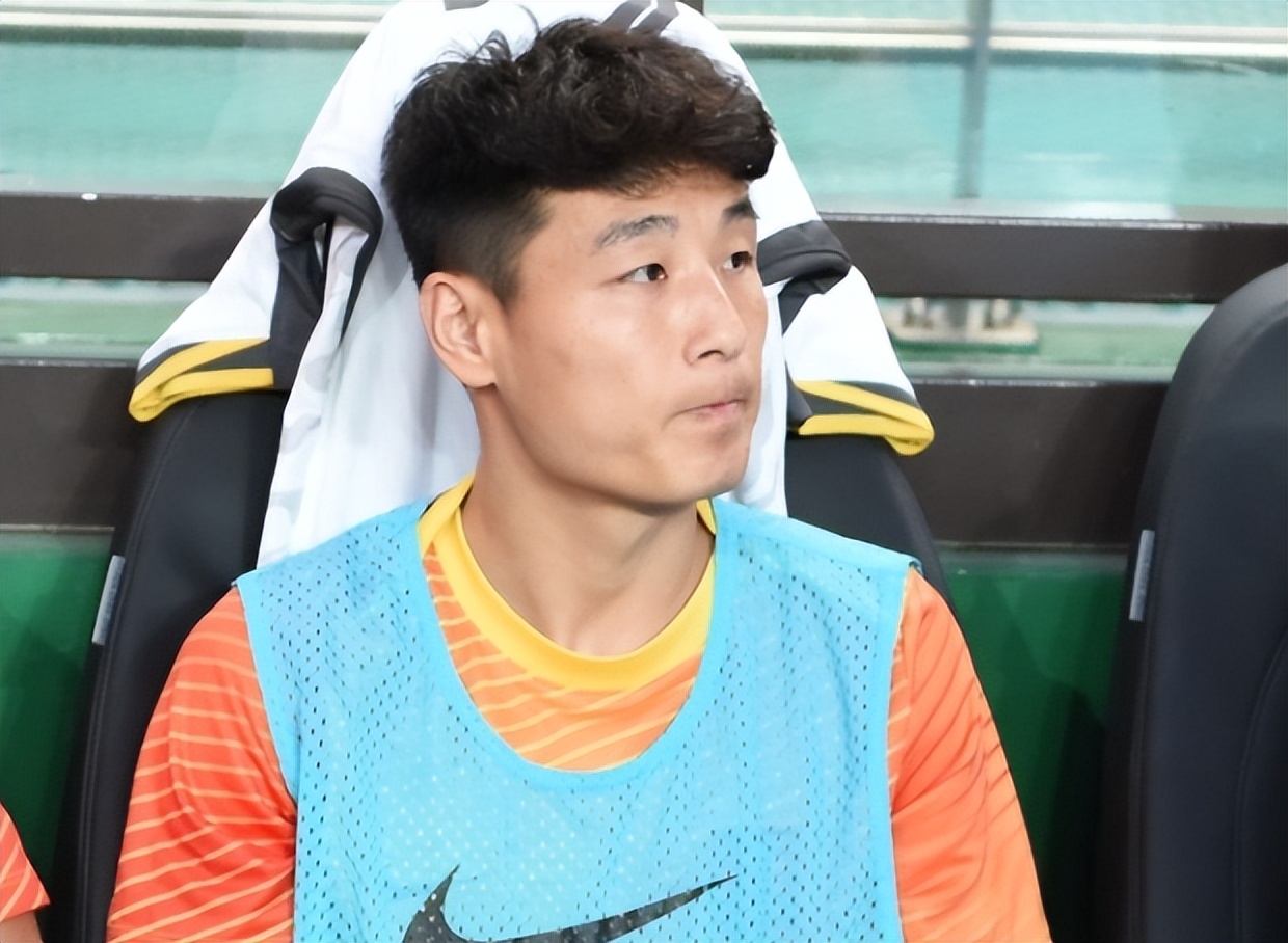 效力羅馬